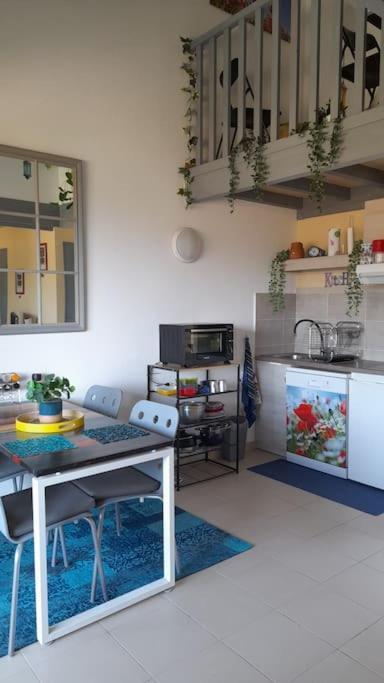 Coquet Duplex En Residence Avec Piscine ラ・クロワ・ヴァルメ エクステリア 写真